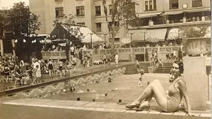 Piscina cu valuri în care înota Regele Mihai e praf. E în centrul Bucureştiului şi a fost primul 