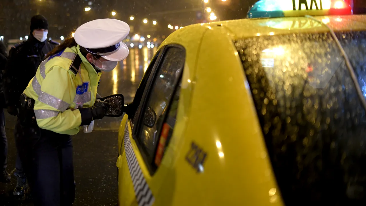 VIDEO Intenţii bune, „răsplătite” cu pumnul la Oradea: Nemulţumit că taximetristul nu îi cere bani pentru cursă, un pasager a devenit agresiv