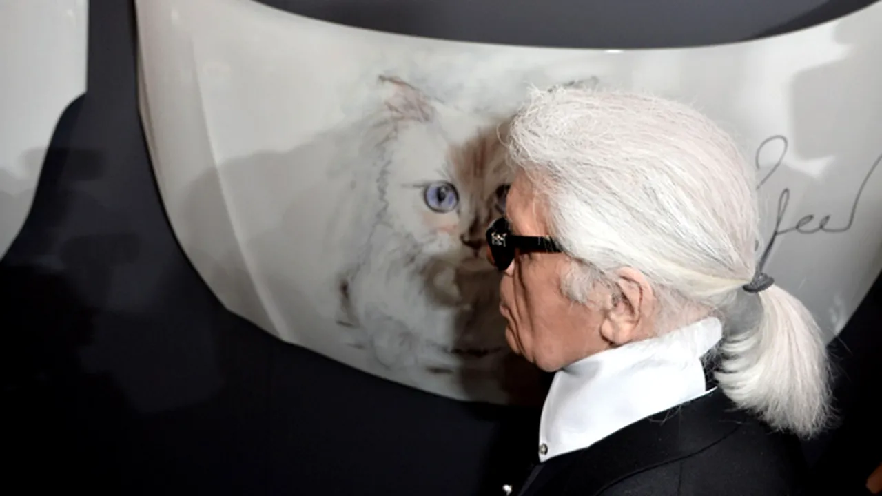 Trupul neînsufleţit al lui Karl Lagerfeld va fi incinerat, conform dorinţei creatorului de modă
