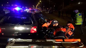 Accident pe trecerea de pietoni, la Constanţa: Un copil a murit, iar părinţi şi bunica micuţului sunt în stare gravă | FOTO
