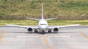 Istoria aparatului de zbor Boeing 737-500, prăbuşit în Indonezia. Un avion 737 decolează sau aterizează la fiecare cinci secunde în lume