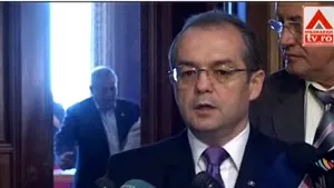 Boc cere ca amendamentele la Legile educaţiei să ţină cont de resurse şi de Pact