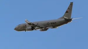 Un distrugător chinez a folosit o armă de tip laser împotriva unui avion al armatei SUA