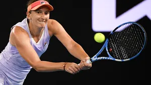 Irina Begu s-a calificat dramatic în turul doi la Melbourne, după ce a salvat 3 mingi de meci