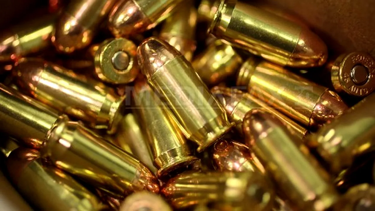 Alba: Doi poliţişti au fost răniţi în urma unei explozii produse în timpul demontării unor cartuşe