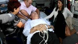 Constantin Nicolescu, internat în Spitalul Floreasca cu sindrom coronorian acut