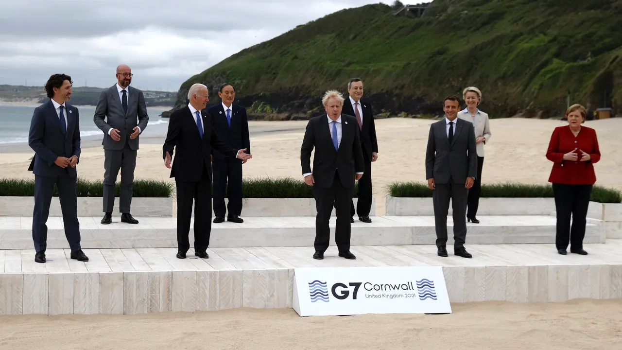 FT: Boris Johnson va fi supus presiunilor liderilor UE la summitul G7 în legătură cu Irlanda de Nord 
