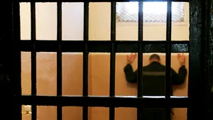 Un bărbat a evadat din Secţia 5 de Poliţie Bucureşti