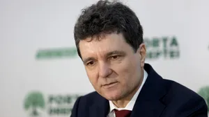 Nicuşor Dan: 500 de copii vor fi ajutaţi să rămână alături de familiile lor