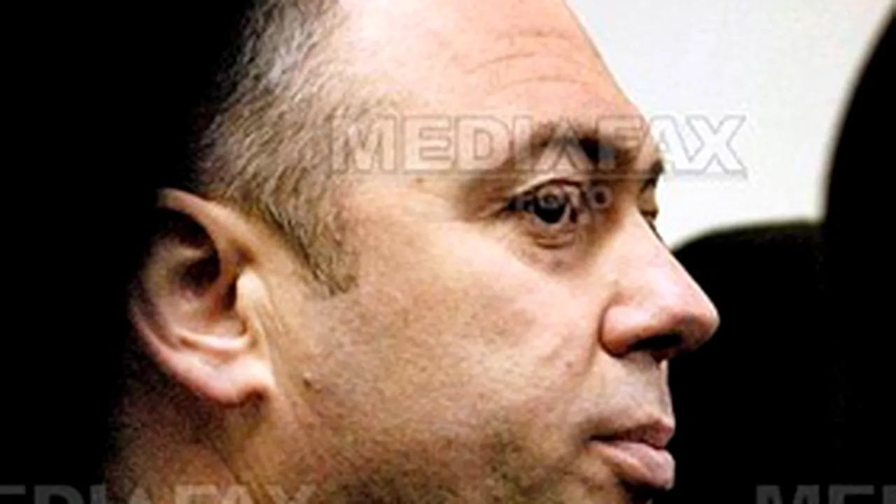 Fostul ministru moldovean al Apărării Valeriu Pasat a plecat la Moscova