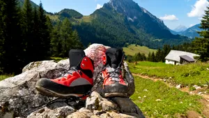 VIDEO | Nu ştii unde să te duci în următoarea vacanţă? Cele mai surprinzătoare zece oraşe din lume