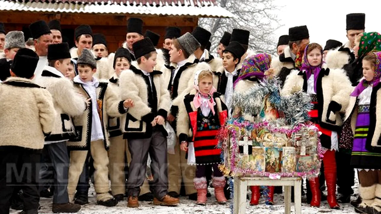 The Guardian: Localnicii din Maramureş se omoară între ei pentru o palmă de pământ - FOTO 