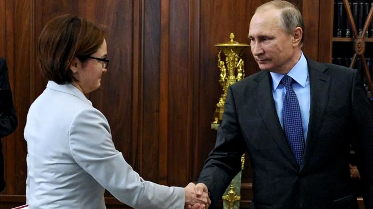 Rusia, numărătoarea inversă până la prăbuşirea economică. Cum a reuşit guvernatoarea să salveze rubla