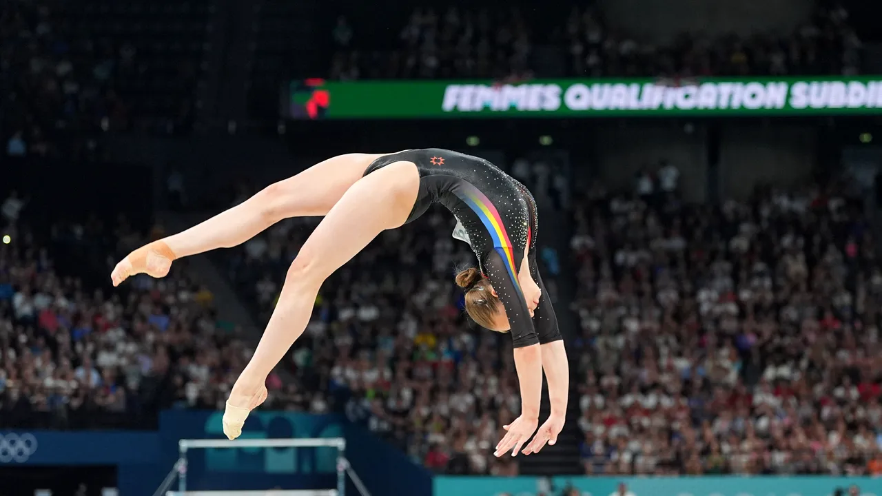 Echipa feminină de gimnastică s-a calificat cu emoţii în finala de la Jocurile Olimpice 