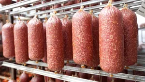 Știai că ai o parte din pensie în salam? Cât din pilonul 2 s-a investit în Cris-Tim