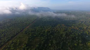 Craterul misterios al unui meteorit gigantic, care a lovit Pământul cu 800.000 de ani în urmă