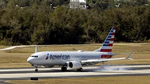 O cursă aeriană cu destinaţia Londra s-a întors din zbor după ce un pasager a refuzat să poarte mască