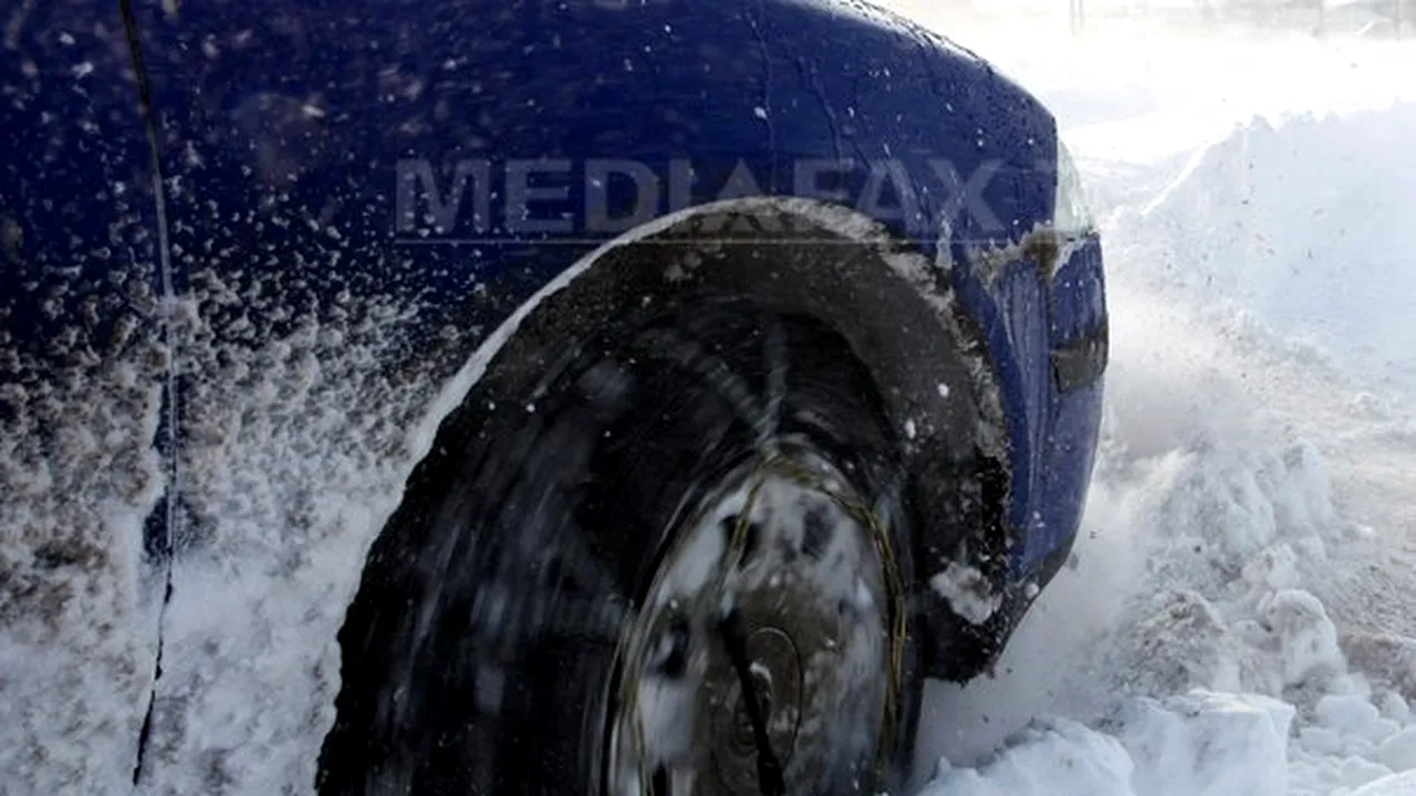Buzău: Traficul pe DN 2, închis în totalitate din cauza viscolului