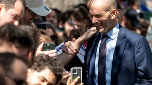 Audiență record la debutul lui Zinédine Zidane pe banca naționalei Franței
