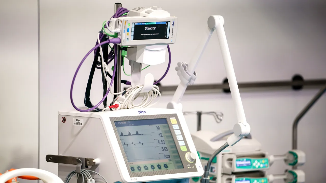 Giganţii auto Ford şi General Motors au făcut primele ventilatoare pentru bolnavii de Covid-19. Uite care este situaţia în România