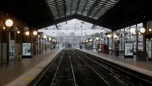 FOTO/VIDEO Gara de Nord din Paris a fost evacuată, zona fiind închisă câteva ore, după o alertă de securitate