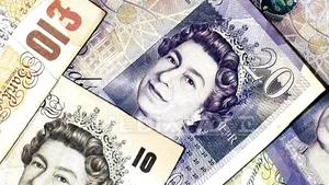 Marea Britanie negociază cu trei paradisuri fiscale taxarea fondurilor ascunse ale britanicilor