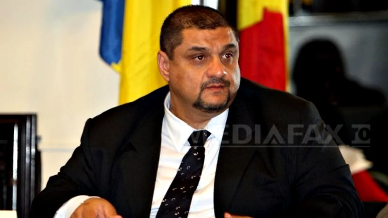 UGIR-1903 şi CONPIROM, acuzate de liderul COTAR că au acceptat reducerea salariilor şi pensiilor