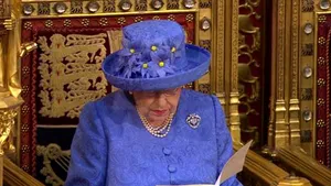 Discursul Reginei Elisabeta a II-a după alegerile din Marea Britanie, în deschiderea sesiunii Parlamentului: Prioritatea Guvernului este de a obţine cel mai bun acord pentru Brexit