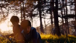 APPLE, reclamă emoţionantă pentru iPad Air. Spotul conţine un discurs al actorului Robin Williams dintr-un film celebru - VIDEO