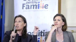 Lider de la Coaliţia pentru familie, în lacrimi după referendumul eşuat. Imaginile VIDEO când a început să plângă 