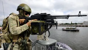 Noi exerciţii militare ruseşti la Sankt-Petersburg - Putin: 