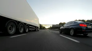 MAE, avertizare pentru transportatorii de marfă: Ungaria introduce restricții de tonaj din 1 ianuarie