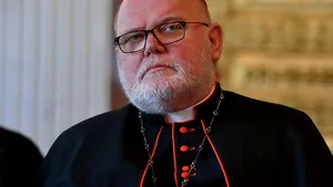 Cardinal geman demisionează, recunoscând eşecul Bisericii Catolice în „catastrofa abuzurilor sexuale” 