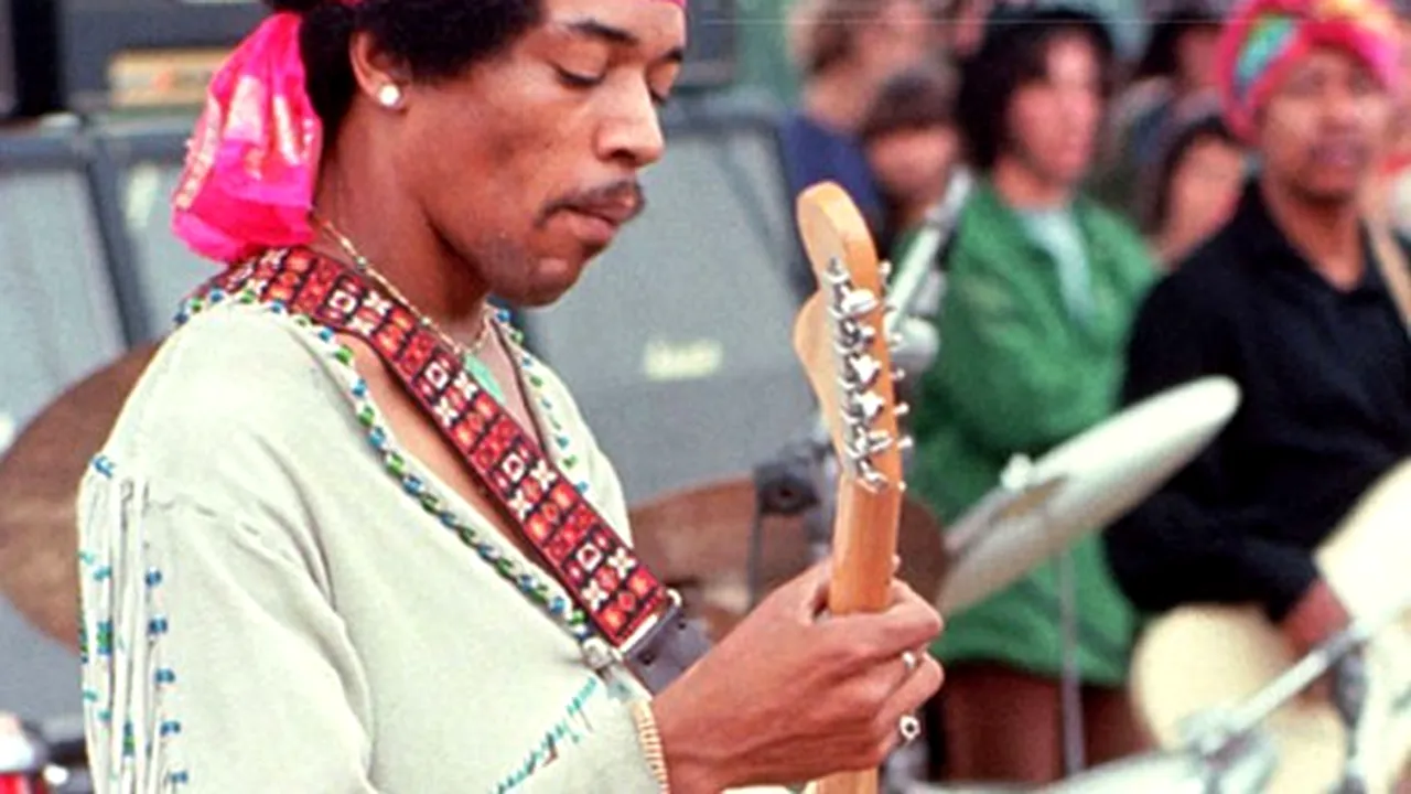 Un album cu cântece noi ale lui Jimi Hendrix, lansat anul viitor | VIDEO