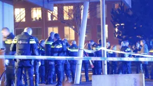 ATAC ARMAT la Amsterdam, într-un loc de joacă: Un adolescent a fost ucis, iar mai multe persoane au fost rănite. | FOTO, VIDEO