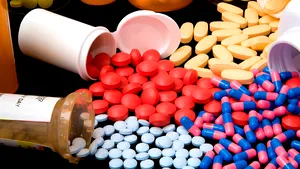 Ministerul Sănătăţii opreşte exportul paralel pentru 9 antibiotice şi antitermice în următoarele trei luni