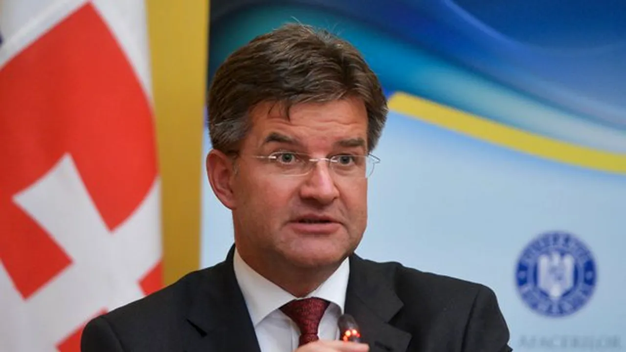 CRIZA IMIGRANŢILOR - Ministrul slovac de Externe, la Bucureşti: Dacă nu oprim fluxul de migranţi, vor exista consecinţe grave - FOTO