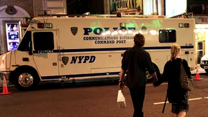 FBI: Maşina-capcană de la New York - bombă rudimentară