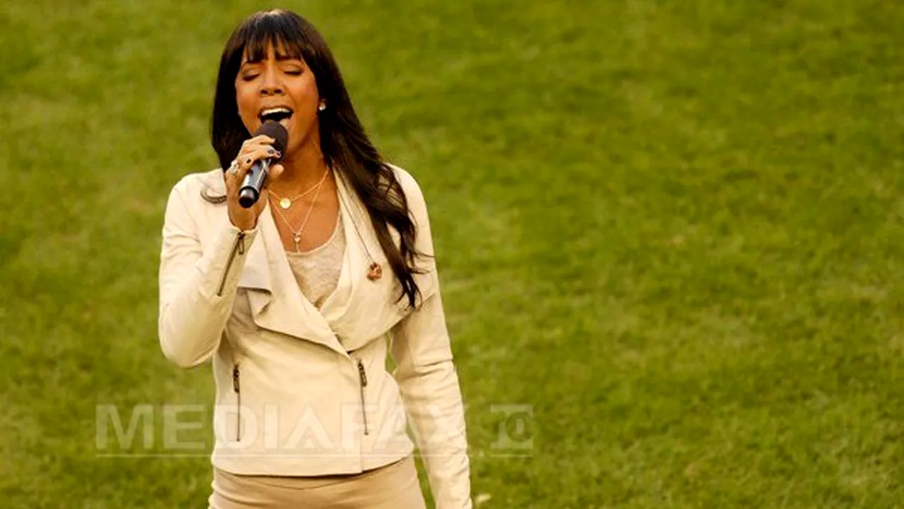 KELLY ROWLAND dezvăluie cum a reuşit să aibă abdomenul perfect. Sfaturile antrenorului artistei - VIDEO
