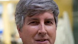 COMENTARIU Lelia Munteanu. Dr. Dormitzer, vicepreşedintele Pfizer: 