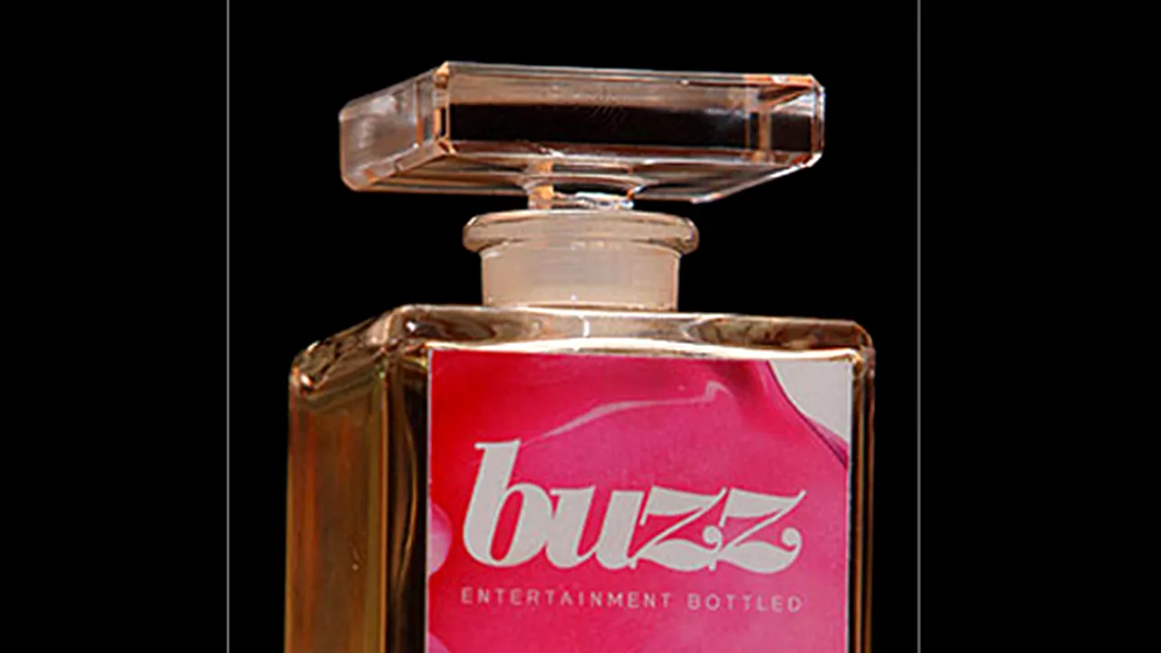 Tabloidul The Sun îşi lansează propriul parfum, inspirat de industria divertismentului