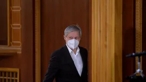 Cioloş: PNL trebuie să decidă cât mai repede cu cine doreşte să negocieze o majoritate