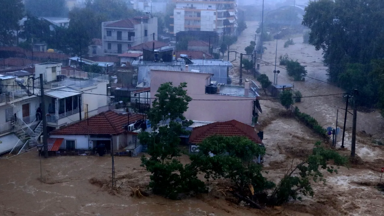 Insulele grecești din Marea Egee sunt afectate de inundații înainte de Paște