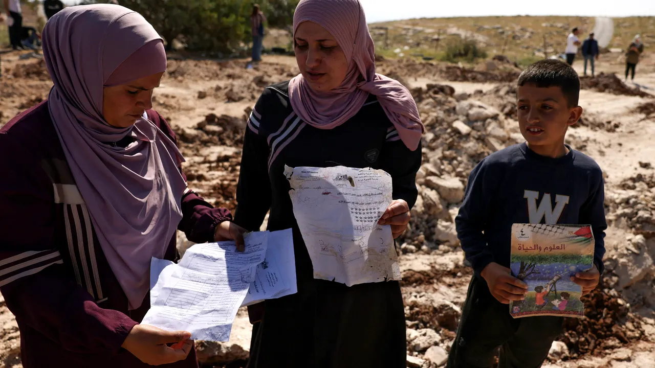 UE condamnă acţiunile Israelul în Cisiordania: „anulează dreptul la educaţie al tinerilor palestinieni”