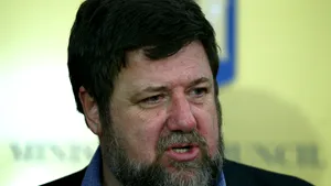 Hossu i-a propus lui Vlădescu creşterea în trepte a impozitului pe venit în locul tăierii de salarii