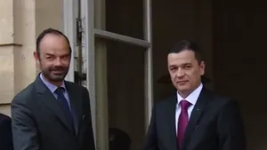 VIDEO Premierul Grindeanu s-a întâlnit la Paris cu omologul său, Edouard Philippe: Pilonii politicii externe sunt întărirea proiectului UE şi parteneriatul strategic cu SUA