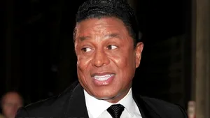 Jermaine Jackson vrea să îşi schimbe numele de familie