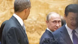 Replici reci şi priviri dure între Obama şi Putin la summitul din Beijing. Ce au vorbit preşedintele SUA şi cel al Rusiei - FOTO