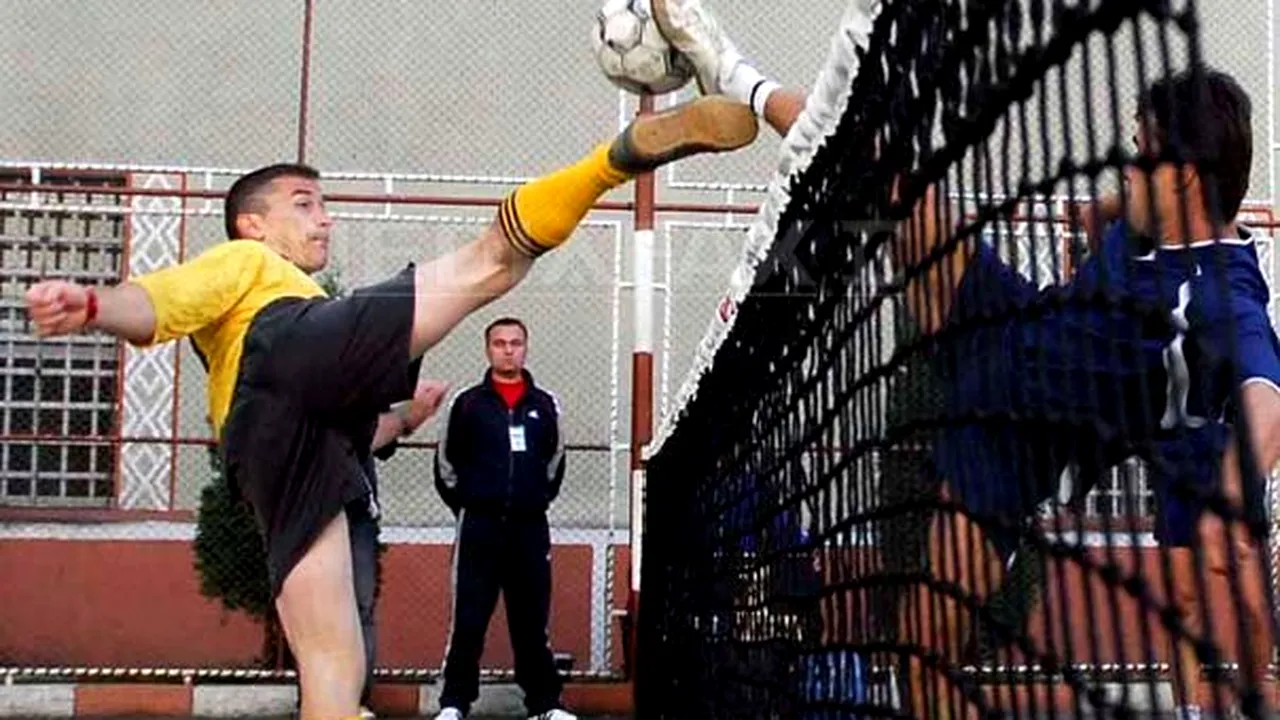 România a cucerit 11 medalii de aur din 11 posibile, la Campionatele Mondiale de fotbal-tenis