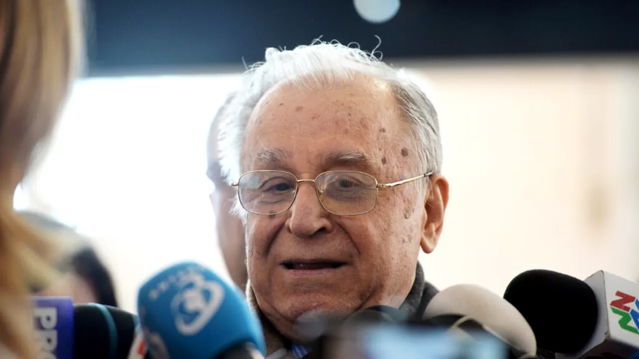 Starea de sănătate a lui Ion Iliescu s-a agravat. Medicii spun că are dificultăți respiratorii